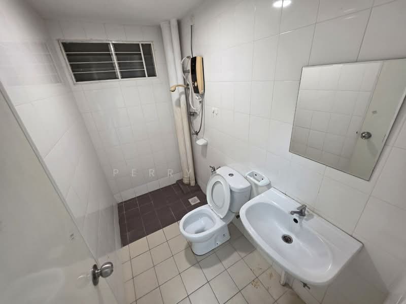 Apartment for Rent at Seri Jati - Perry Chai - Bathroom - PropertyGuru.com.my
