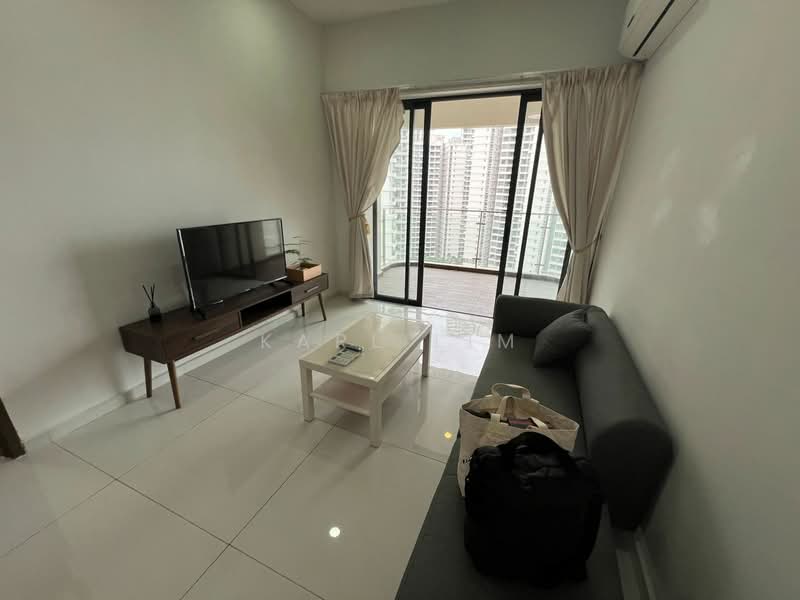 Amberside @ Country Garden Danga Bay untuk Untuk Disewa - RM 2,400 /bulan, Apr 2026 - Living Room - PropertyGuru.com.my