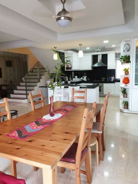 Condominium for Sale at Perdana Emerald - Raymond Tan - Dining Room - PropertyGuru.com.my