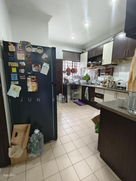 Taman segar perdana untuk Untuk Dijual - RM 788,000, Mac 2026 - Kitchen - PropertyGuru.com.my