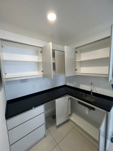 Continew untuk Untuk Disewa - RM 2,300 /bulan, Apr 2026 - Kitchen - PropertyGuru.com.my