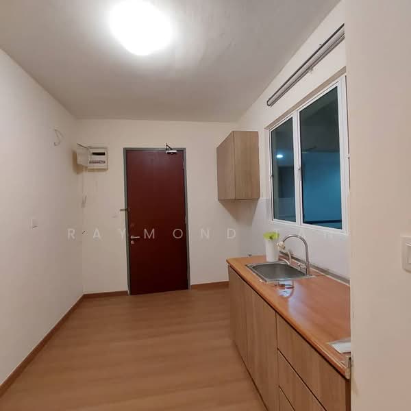 Service Residence for Sale at Ritze Perdana 2 - Raymond Tan - Kitchen - PropertyGuru.com.my