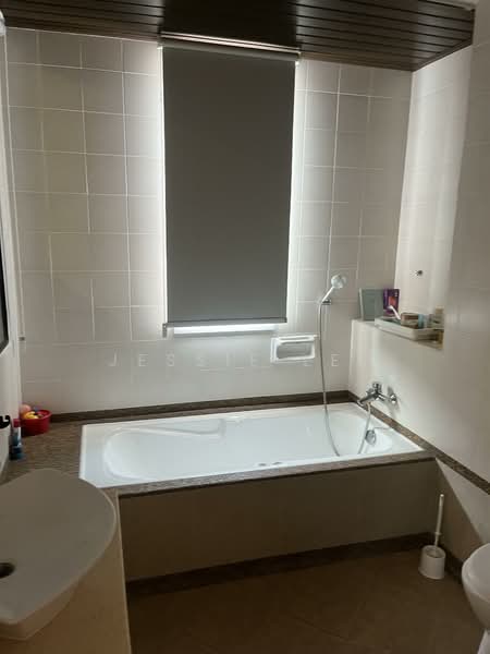 Taman Bayu Aman untuk Untuk Dijual - RM 1,400,000, Mac 2026 - Bathroom - PropertyGuru.com.my