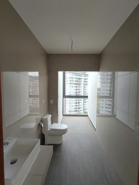 Empire Residence untuk Untuk Disewa - RM 5,000 /bulan, Mac 2026 - Bathroom - PropertyGuru.com.my