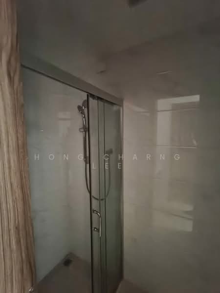 Regalia Park @ Forest City untuk Untuk Disewa - RM 900 /bulan, Mac 2026 - Bathroom - PropertyGuru.com.my