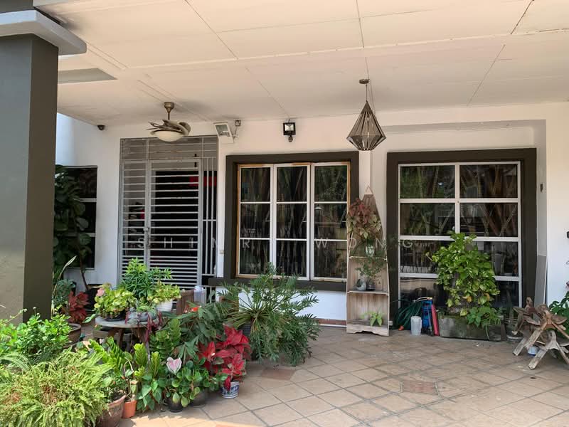 3-storey Terraced House for Sale in Jalan Klang Lama (Old Klang Road) (Kuala Lumpur) - Shimry Wong - Exterior - PropertyGuru.com.my