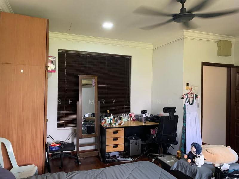 3-storey Terraced House for Sale in Jalan Klang Lama (Old Klang Road) (Kuala Lumpur) - Shimry Wong - Bedroom - PropertyGuru.com.my