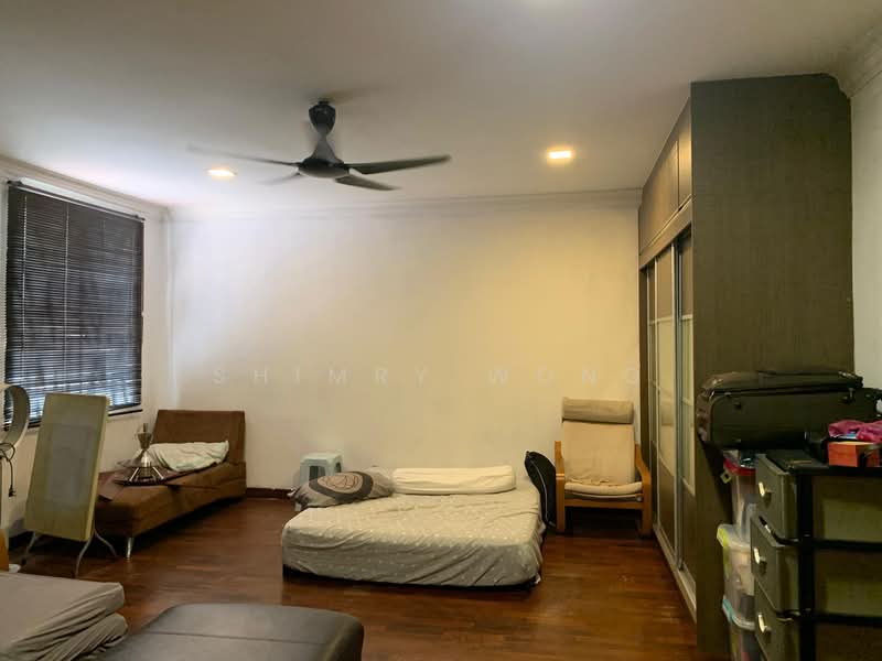 3-storey Terraced House for Sale in Jalan Klang Lama (Old Klang Road) (Kuala Lumpur) - Shimry Wong - Bedroom - PropertyGuru.com.my