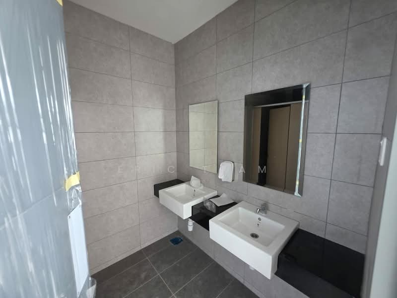 Cluster Factory for Rent in Jenjarom (Banting) - Eric Tham - Bathroom - PropertyGuru.com.my