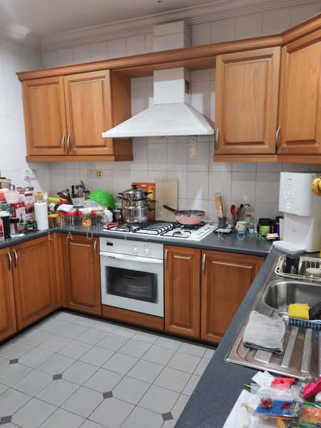 Rumah Berkembar untuk Dijual di Damansara Heights (Kuala Lumpur) - Lau Yoke Kok - Kitchen - PropertyGuru.com.my