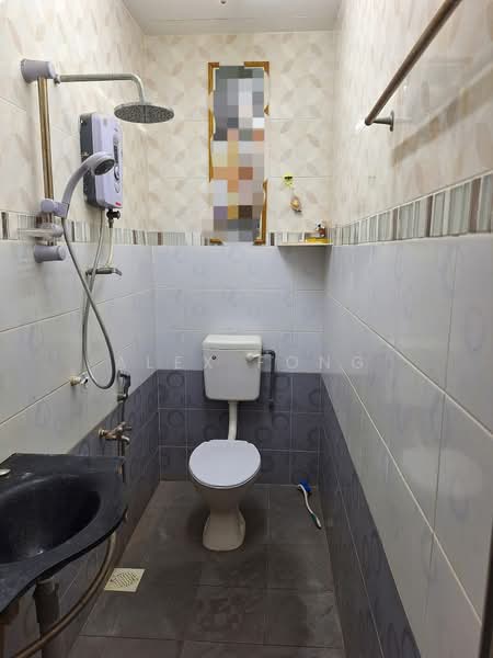 1-storey Terraced House for Sale in Ipoh (Perak) - Alex Fong - Bathroom - PropertyGuru.com.my