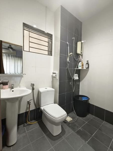 Ariza Garden Villa untuk Untuk Dijual - RM 550,000, Mac 2026 - Bathroom - PropertyGuru.com.my