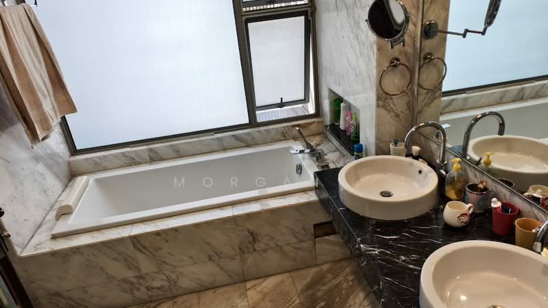 Semi-Detached House for Sale in Glenmarie (Selangor) - Morgan . - Bathroom - PropertyGuru.com.my