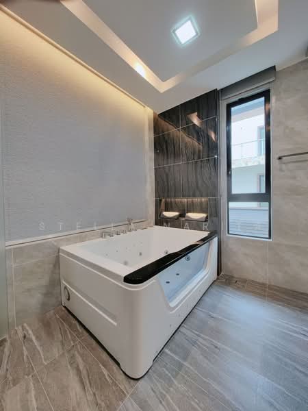 Semi-Detached House for Sale in Johor Bahru (Johor) - Stella Narita - Bathroom - PropertyGuru.com.my