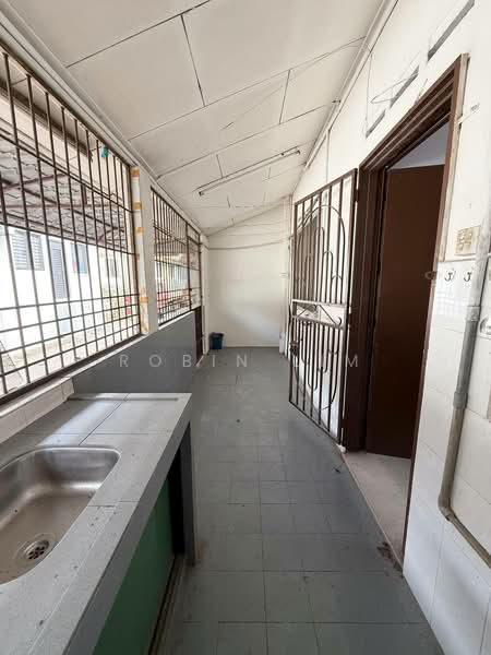 1-storey Terraced House for Sale in Taman Johor Jaya (Johor Bahru) - Robin Lim - PropertyGuru.com.my