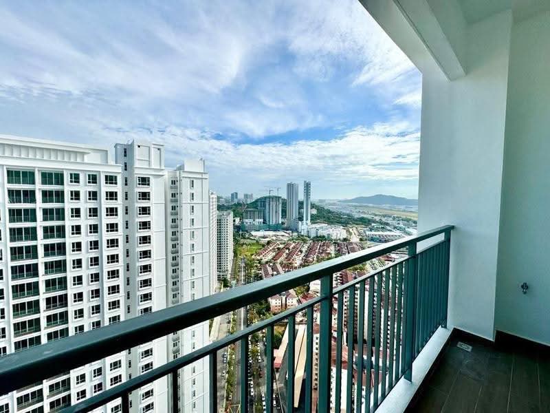 Kondominium untuk Dijual di Lucerne Residences - S J Foo - Balcony - PropertyGuru.com.my