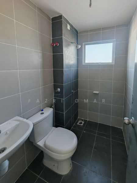 KITA Mekar (Townhouse) untuk Untuk Dijual - RM 398,000, Mac 2026 - Bathroom - PropertyGuru.com.my