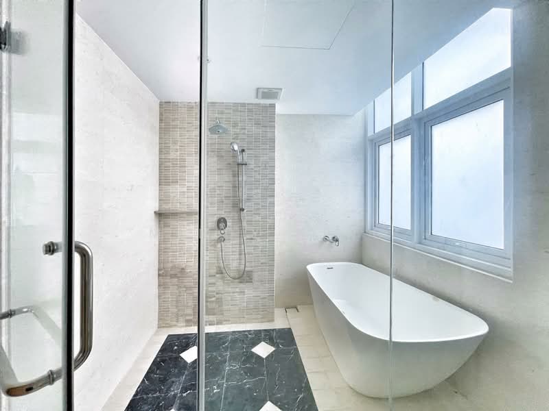 PineTree Marina Resort untuk Untuk Dijual - RM 890,000, Mac 2026 - Bathroom - PropertyGuru.com.my