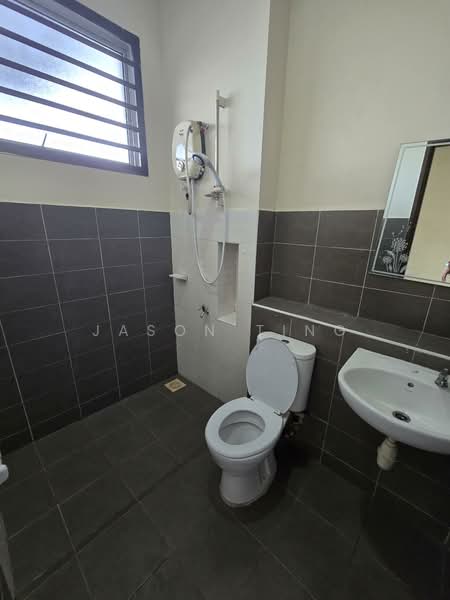 2-storey Terraced House for Sale in Setia Tropika (Johor Bahru) - Jason Ting - Bathroom - PropertyGuru.com.my