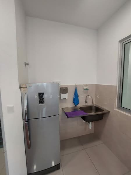 Service Residence for Rent at Gaya Resort Homes - Irish Shek - Kitchen - PropertyGuru.com.my