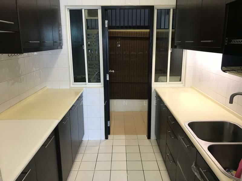 Armanee Terrace untuk Untuk Dijual - RM 1,050,000, Mac 2026 - Kitchen - PropertyGuru.com.my