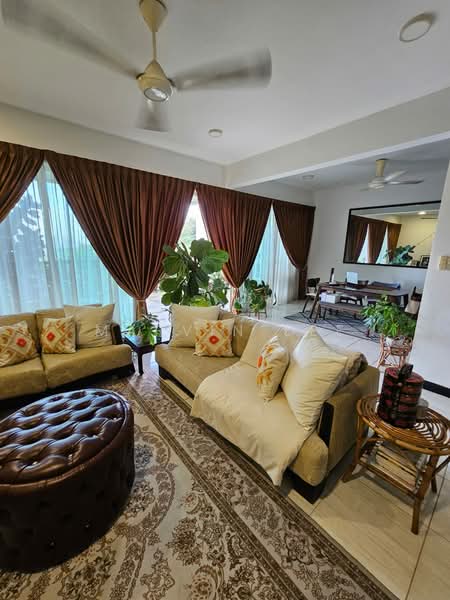 Armanee Terrace untuk Untuk Dijual - RM 1,050,000, Mac 2026 - Living Room - PropertyGuru.com.my