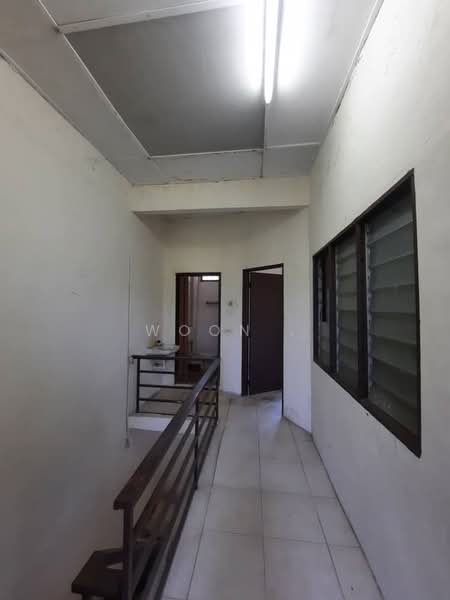Rumah Teres 2 Tingkat untuk Dijual di Batu Berendam (Melaka) - Woon . - Corridor - PropertyGuru.com.my