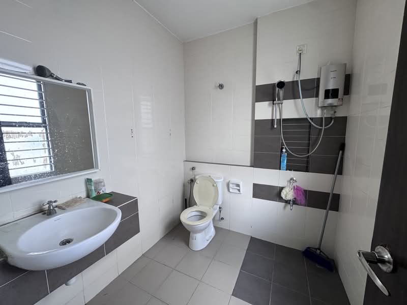 Ivy Terrace, Denai Alam untuk Untuk Dijual - RM 1,080,000, Apr 2026 - Bathroom - PropertyGuru.com.my