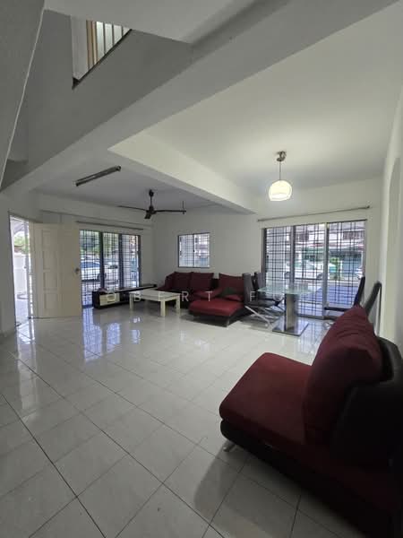 2-storey Terraced House for Sale in Kajang (Selangor) - Robert Foo - Living Room - PropertyGuru.com.my