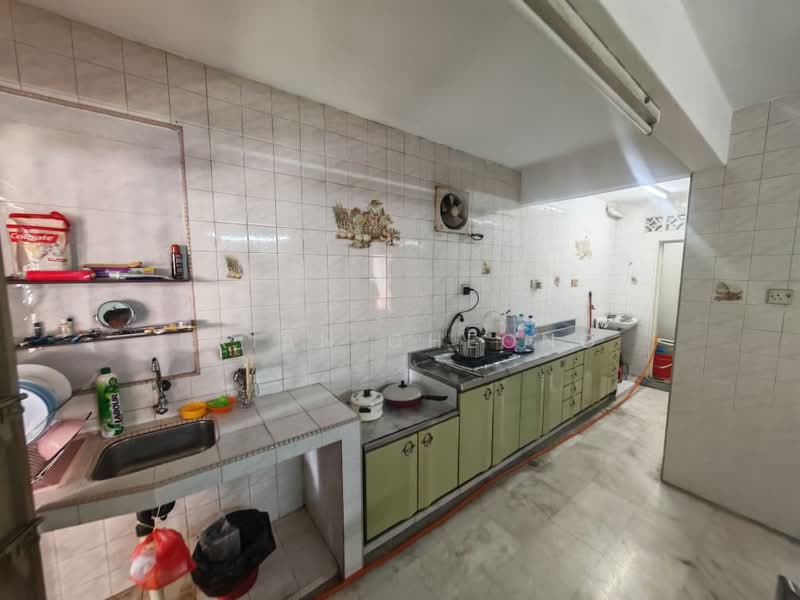 Taman Sri Bintang untuk Untuk Dijual - RM 870,000, Mac 2026 - Kitchen - PropertyGuru.com.my