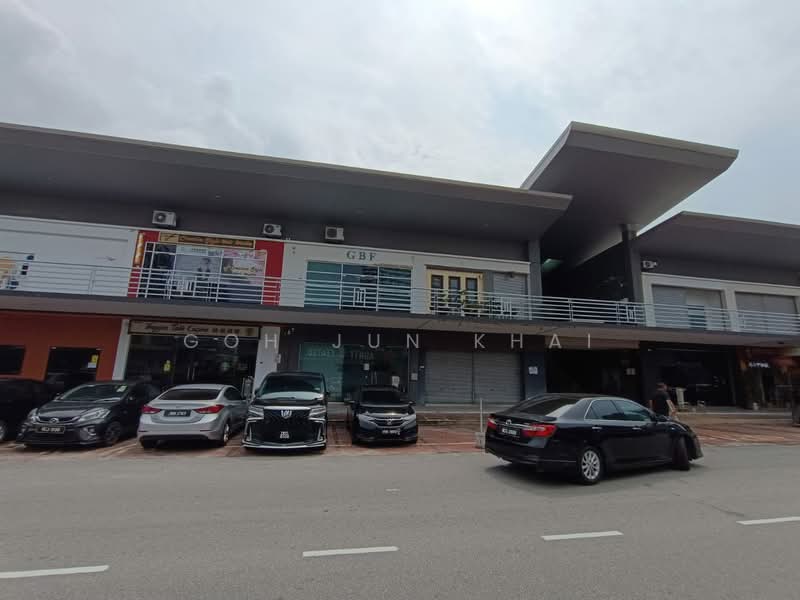 High Traffic Main Road Ground Floor End-Lot Shop @ Kota Laksamana Jaya untuk Untuk Disewa - RM 5,500 /bulan, Mac 2026 - Exterior - PropertyGuru.com.my