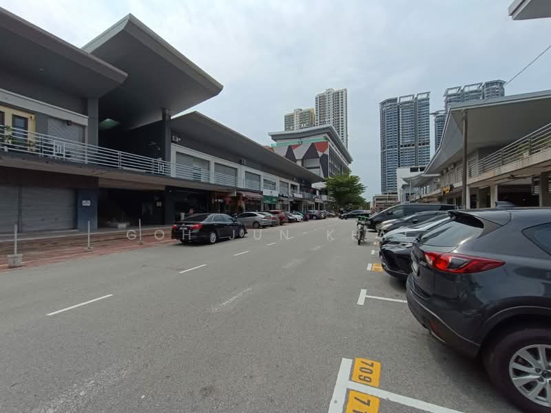 High Traffic Main Road Ground Floor End-Lot Shop @ Kota Laksamana Jaya untuk Untuk Disewa - RM 5,500 /bulan, Mac 2026 - Exterior - PropertyGuru.com.my