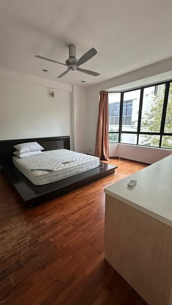 Kondominium untuk Disewa di Scotland Villa - Michael Khng - Bedroom - PropertyGuru.com.my
