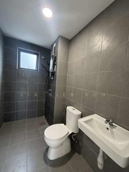 Vierra Residence untuk Untuk Disewa - RM 1,600 /bulan, Mac 2026 - Bathroom - PropertyGuru.com.my