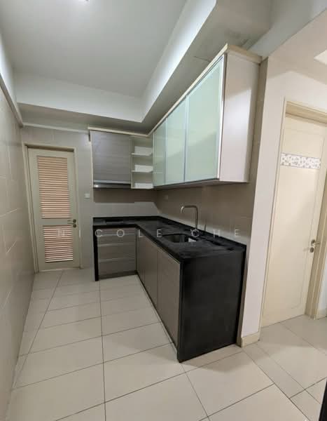 Service Residence for Sale at Tiara Mutiara / The Crown - Nicole Chen - Kitchen - PropertyGuru.com.my