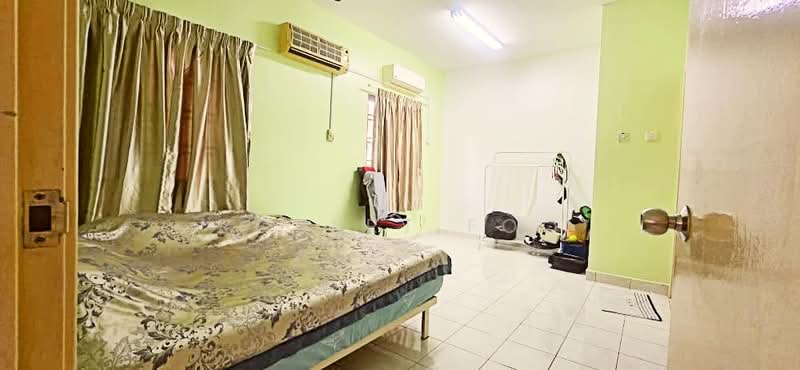 Taman Seri Damai untuk Untuk Dijual - RM 1,000,000, Mac 2026 - Bedroom - PropertyGuru.com.my