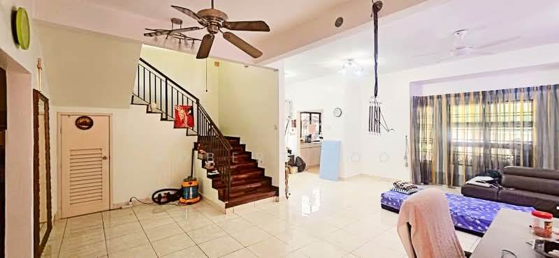 Taman Seri Damai untuk Untuk Dijual - RM 1,000,000, Mac 2026 - Living Room - PropertyGuru.com.my