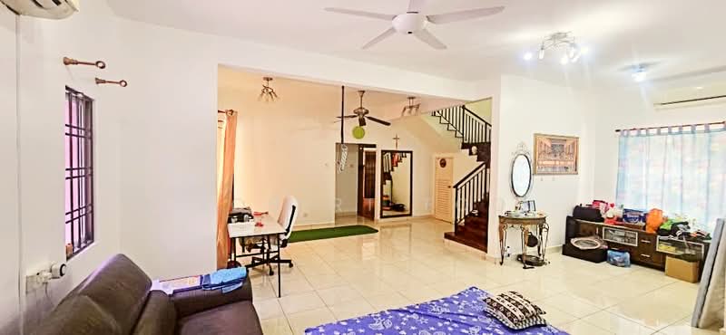 Taman Seri Damai untuk Untuk Dijual - RM 1,000,000, Mac 2026 - Living Room - PropertyGuru.com.my