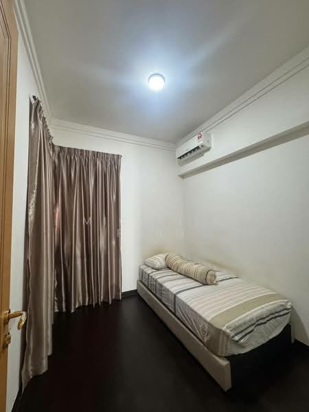 Service Residence for Rent at R&F Princess Cove Phase 1 - Michelle Fong - Bedroom - PropertyGuru.com.my