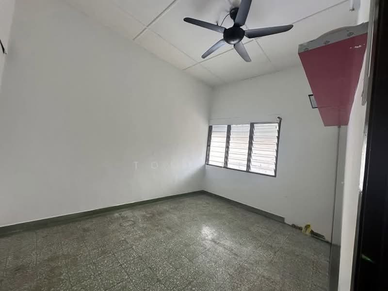 Teluk Gadong Taman Gembira Klang 2 Storey House untuk Untuk Dijual - RM 500,000, Mac 2026 - PropertyGuru.com.my