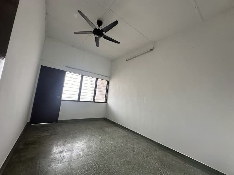 Teluk Gadong Taman Gembira Klang 2 Storey House untuk Untuk Dijual - RM 500,000, Mac 2026 - PropertyGuru.com.my
