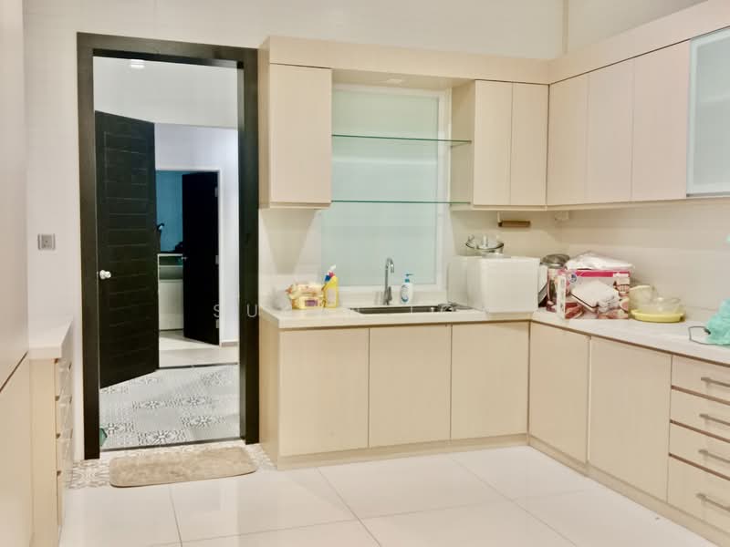 East Ledang untuk Untuk Dijual - RM 1,800,000, Mac 2026 - Kitchen - PropertyGuru.com.my