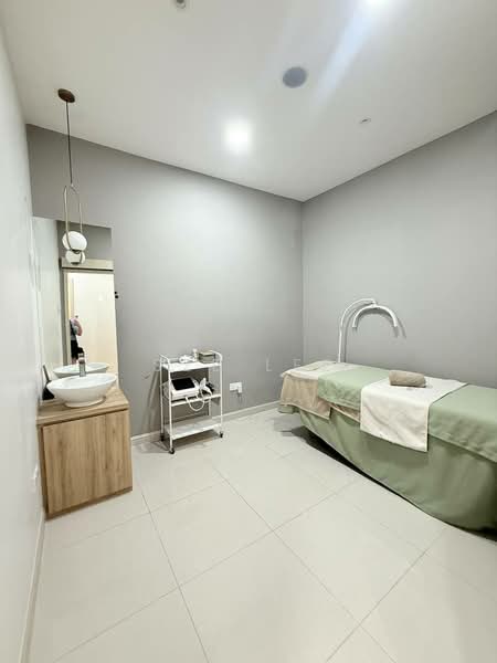 Shop for Rent in Taman Mount Austin (Tebrau) - Sze Lee - Interior - PropertyGuru.com.my