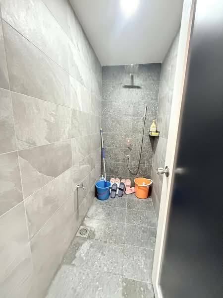 Shop for Rent in Taman Mount Austin (Tebrau) - Sze Lee - Bathroom - PropertyGuru.com.my