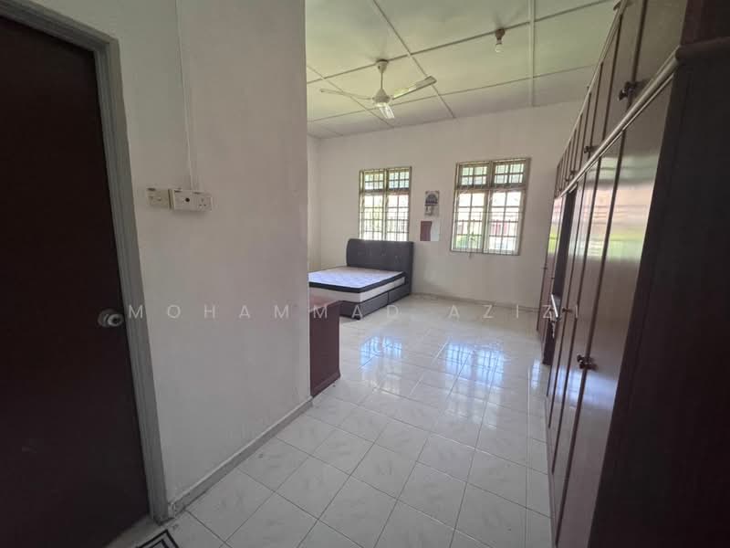 For Sale - Indera Mahkota 5