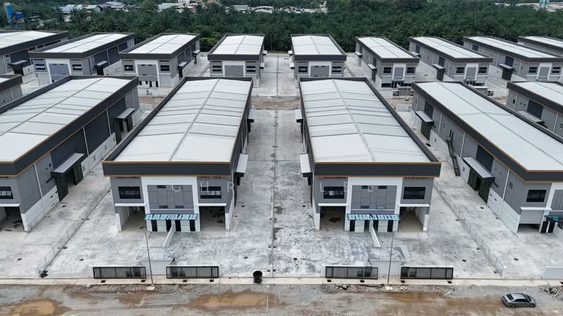 Semi-D Factory for Rent in Kapar (Selangor) - Chris Lee - Exterior - PropertyGuru.com.my