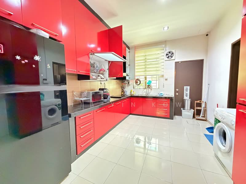 2-storey Terraced House for Rent in Taman Cahaya Pelangi (Kluang) - Chia Yin Kow - Kitchen - PropertyGuru.com.my