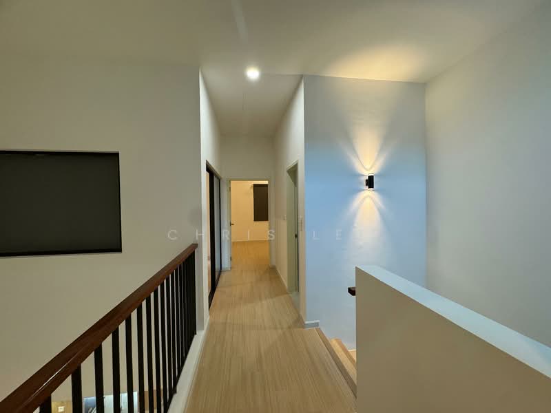 2-storey Terraced House for Rent in Dengkil (Selangor) - Chris Lee - Corridor - PropertyGuru.com.my