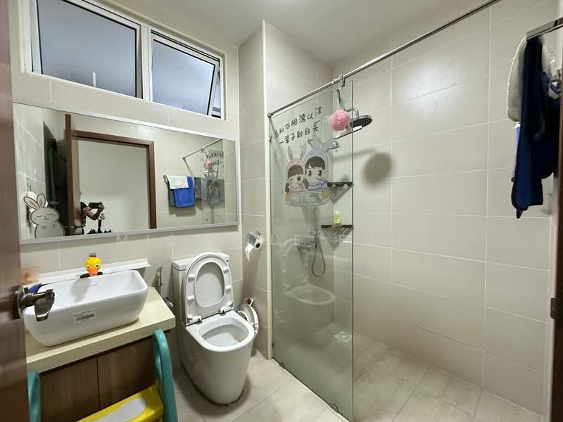 Service Residence for Sale at Grandview 360 - Michelle Fong - Bathroom - PropertyGuru.com.my