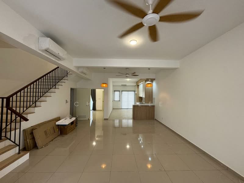 2-storey Terraced House for Rent in Dengkil (Selangor) - Chris Lee - Living Room - PropertyGuru.com.my